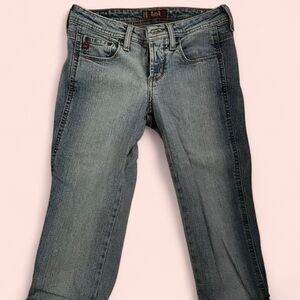 Vintage LEI Women's Light Blue Capri Jeans